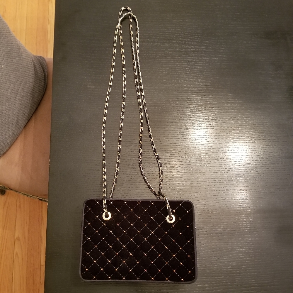 ⭐ Vintage Velvet Purse - Picture 7 of 8
